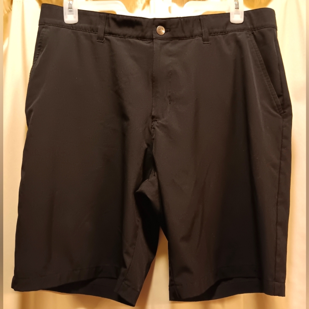 EUC Mens Black Adidas Golf Shorts Sz 38